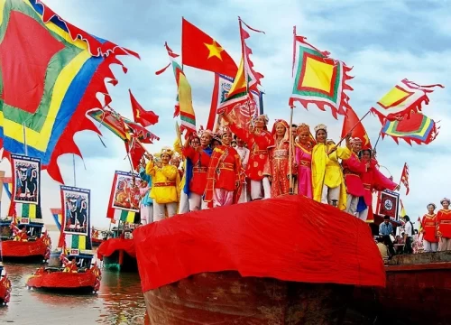 Whale Worship Festival in Son Tra 2025