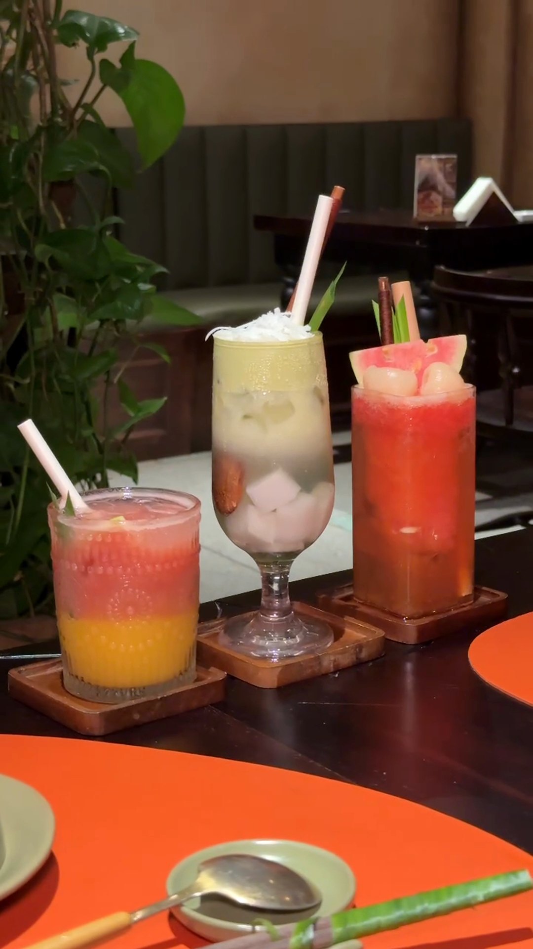 Fresh fruit juices at Maha Vegetariano Da Nang